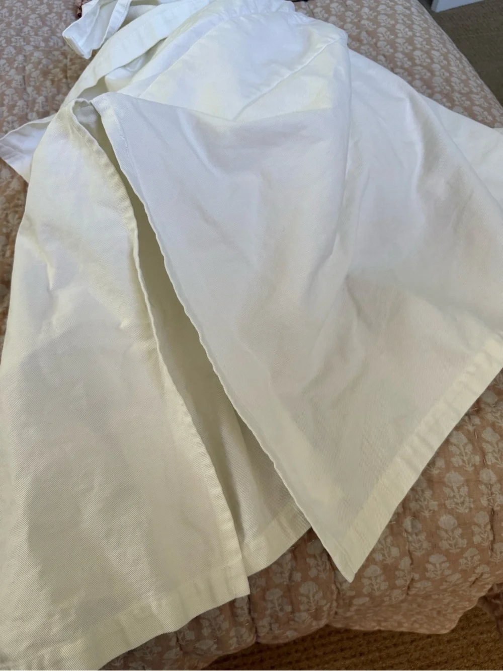 Pottery Barn King Twill Pleated Bed Skirt, White
